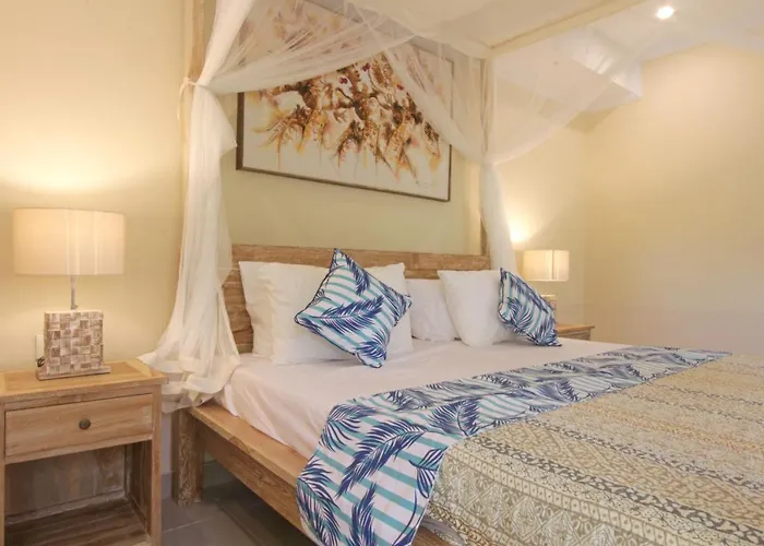 Homestay Sari House - Balinese Style *