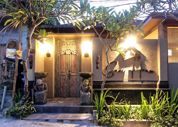Homestay Sari House - Balinese Style