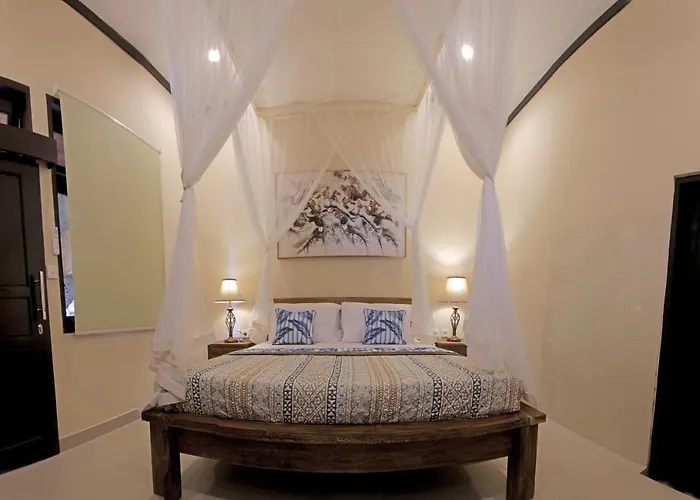 Homestay Sari House - Balinese Style
